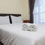 Nice And Cozy Studio At Tifolia Apartment By Travelio