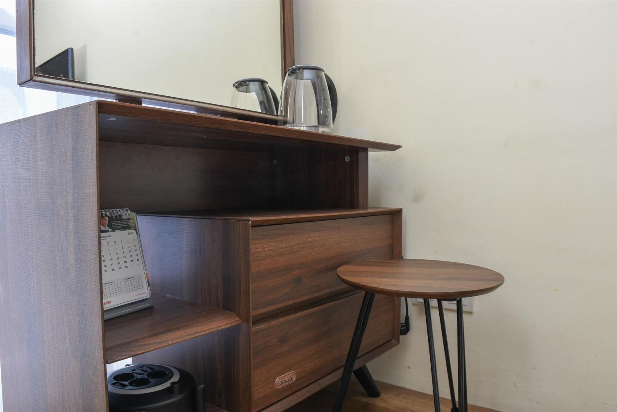And Cozy At Tifolia By Travelio Appartement Jakarta
